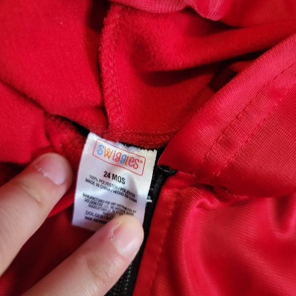 red and black toddler zip up hoodie jacket size 24 months - Picture 3 of 3